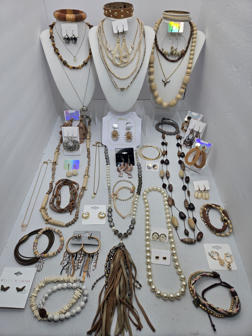 HUGE ​50pc Vintage & Modern Jewelry Lot CHICOS NAKAMOL Necklace Earring Bracelet